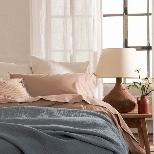 Cafe au Lait Washed Cotton Percale Bedtime Bundle - Piglet in Bed
