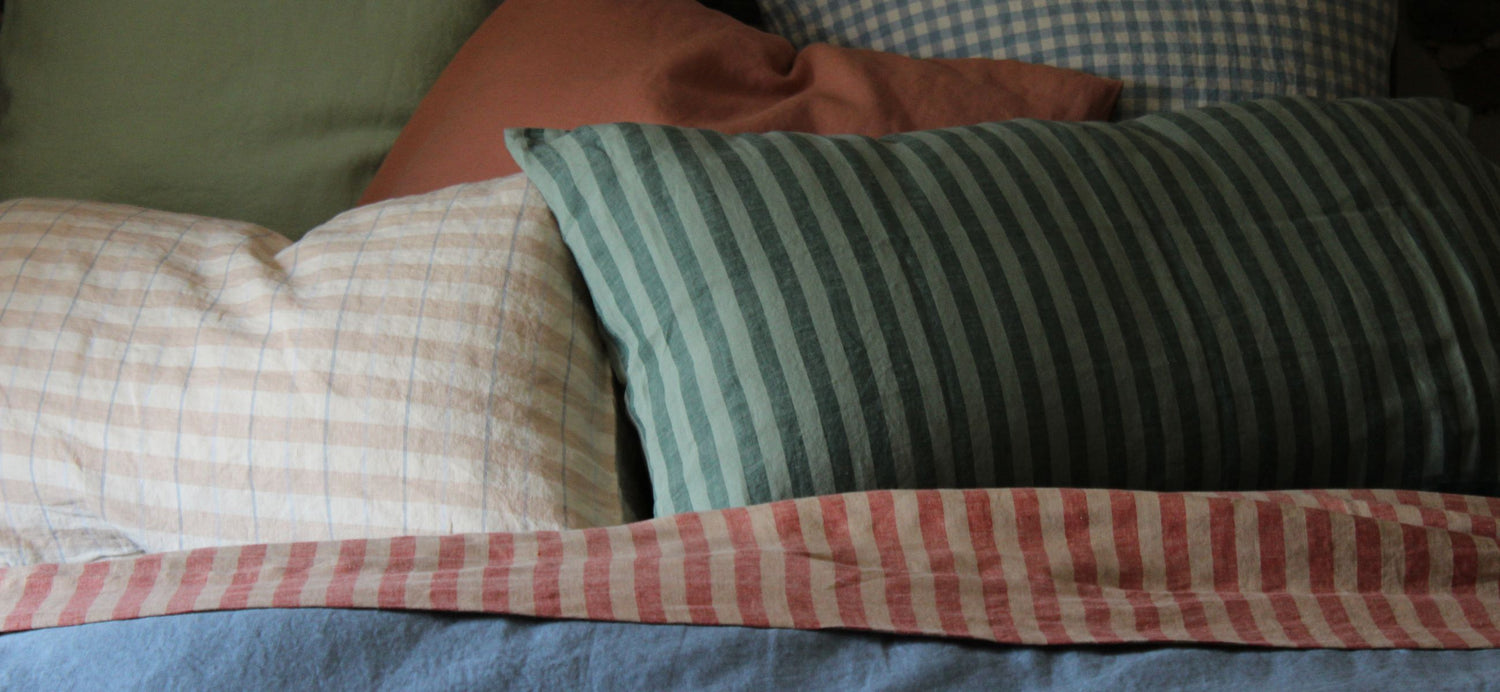 Why are Linen Sheets so Expensive? Piglet in Bed UK