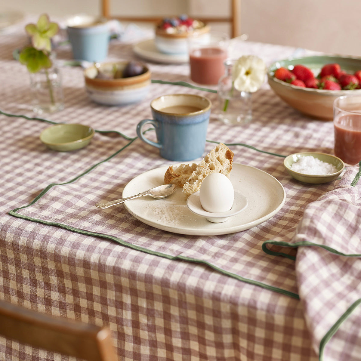Elderberry Gingham 100% Linen Placemats Set of 4