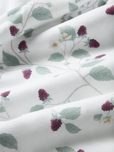 Blackberry Bramble Cotton Bedding detail