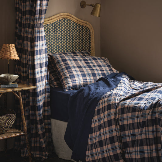Check Pattern Bed Linen Dallington Check Linen Blend Bedding | Piglet in Bed UK