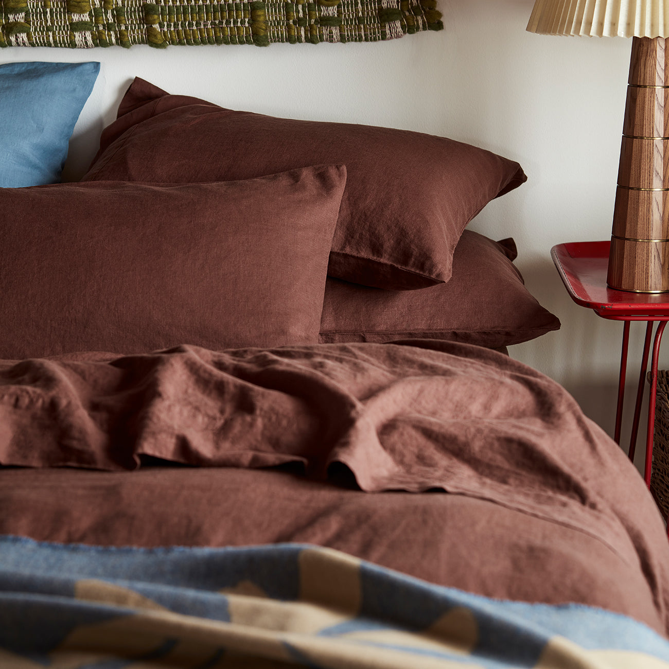 Chestnut Brown Linen Pillowcases (Pair)