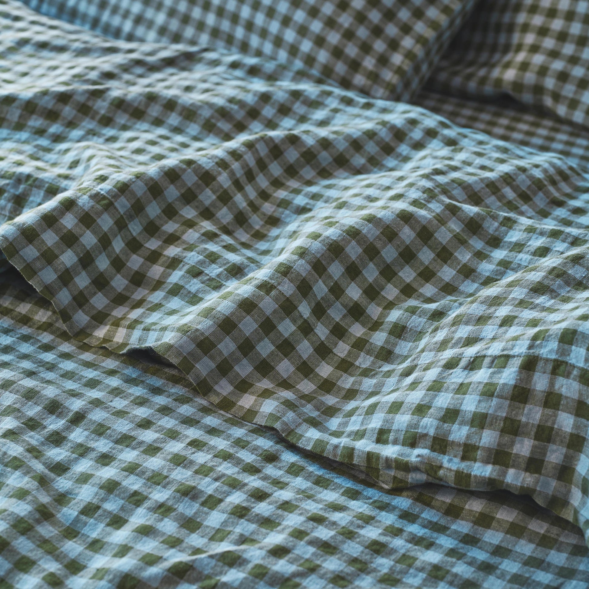 Fern Green & Dusk Blue Colour Drenched Gingham Linen Blend Flat Sheet