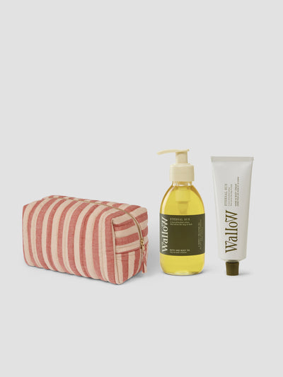 Sandstone Red Washbag & Wallow Goodies