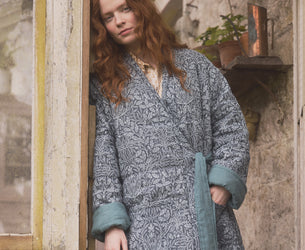 River Wandle Pure Acorn Linen Housecoat