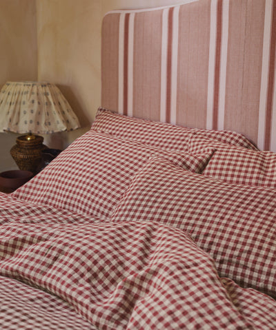 Rhubarb/Oatmeal Gingham Linen Swatch