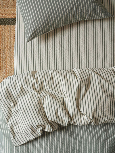 Spruce Green Texture Stripe Cotton Kids Fitted Sheet - alternate image