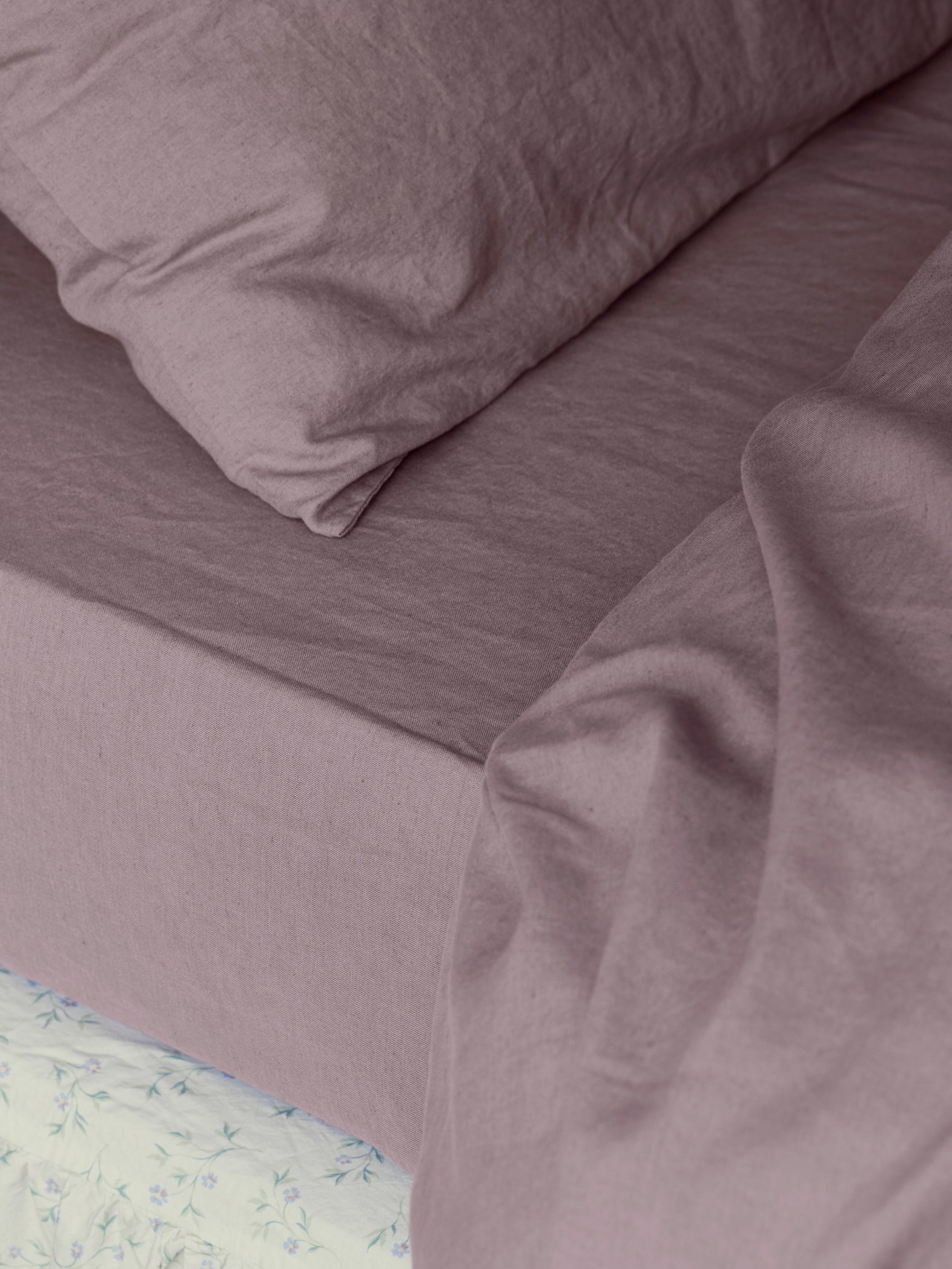 Elderberry Linen Blend Fitted Sheet