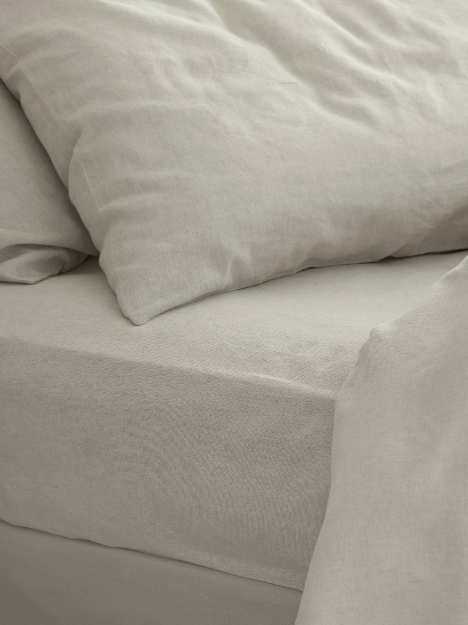 Oatmeal Linen Blend Fitted Sheet