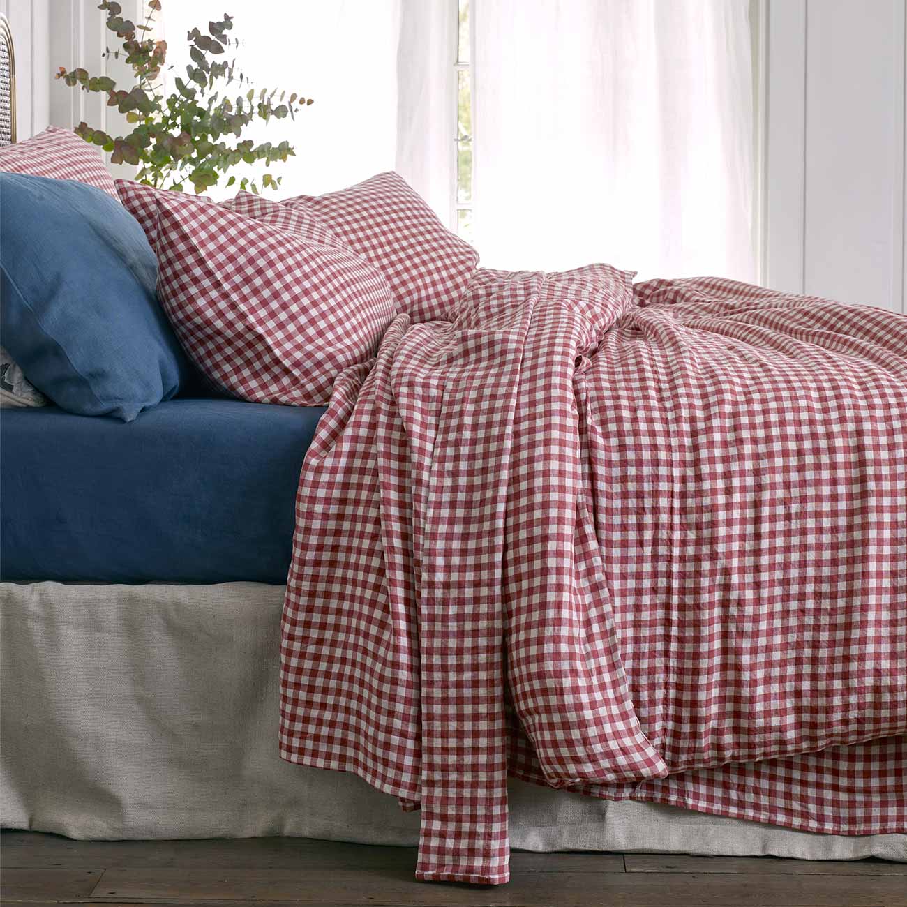 Mineral Red Gingham 100% Linen Flat Sheet