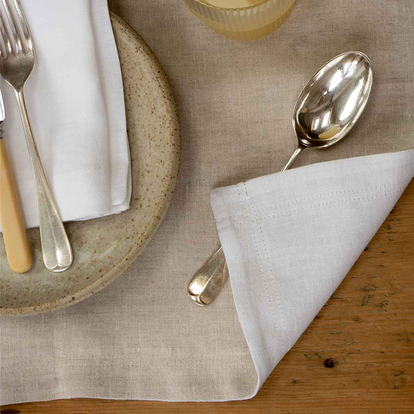 White Linen Placemat Set - Piglet in Bed