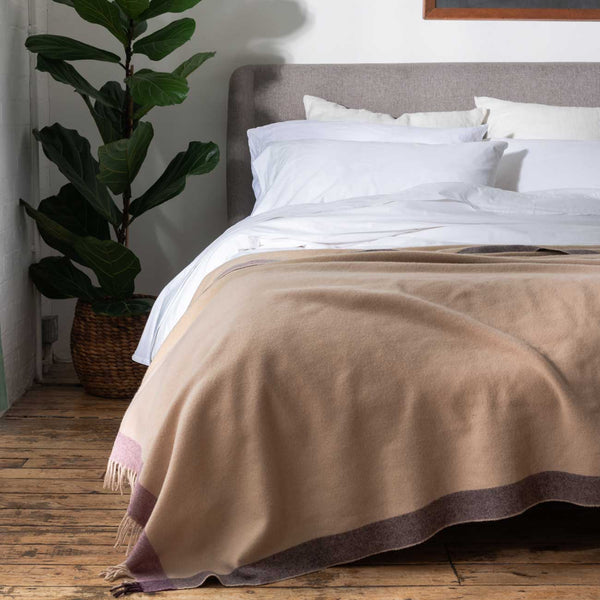 Moorland Border Wool Blanket - Piglet in Bed