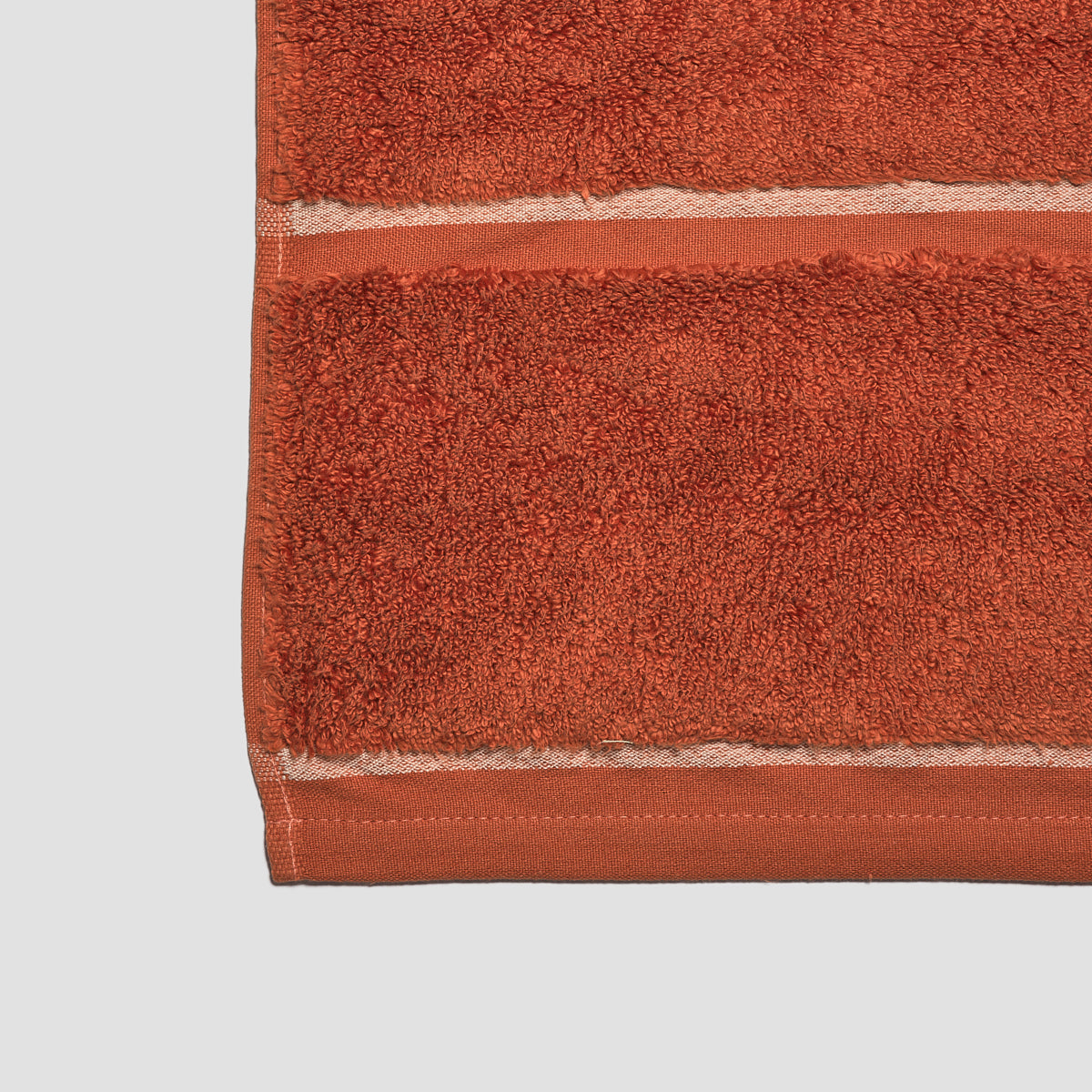 Cinnamon Bath Sheet Detail