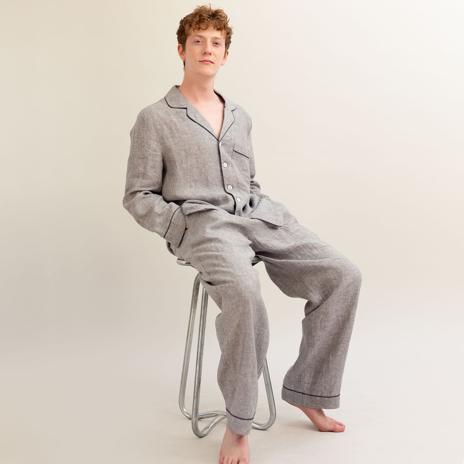 Men's Grey Linen Pyjama Trousers - Piglet in Bed